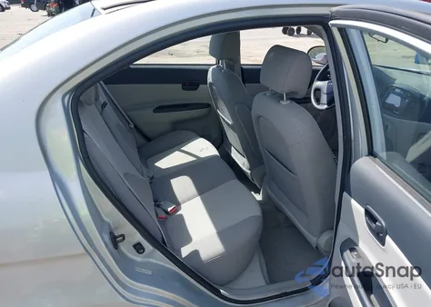 2007 Hyundai Accent Gls z USA, uszkodzony, nr VIN KMHCN46C67U086386